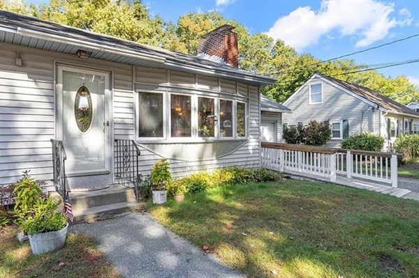 20 Ledge Road, Hudson, NH 03051 — photo 2
