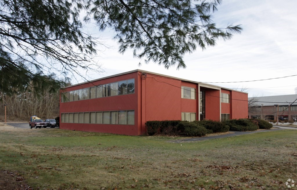 315 Littleton Rd — photo