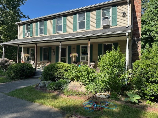 648 Walnut Plain Road, Rochester, MA 02770