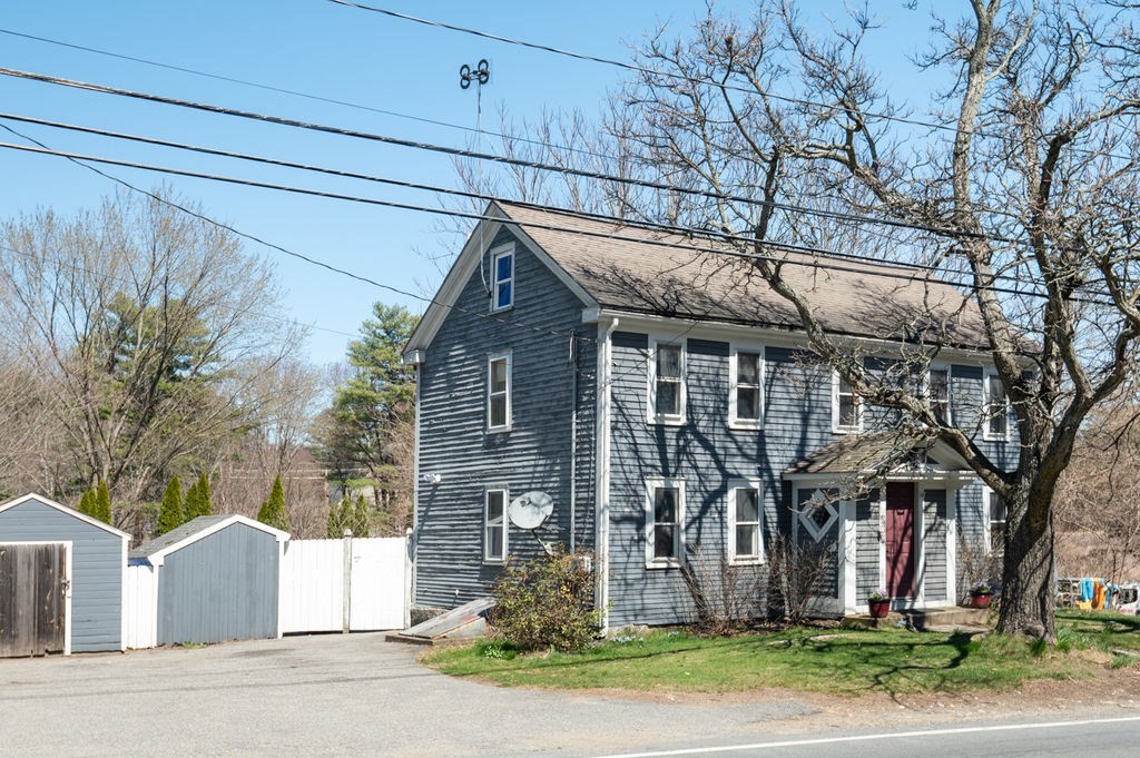 231 West Main St — photo