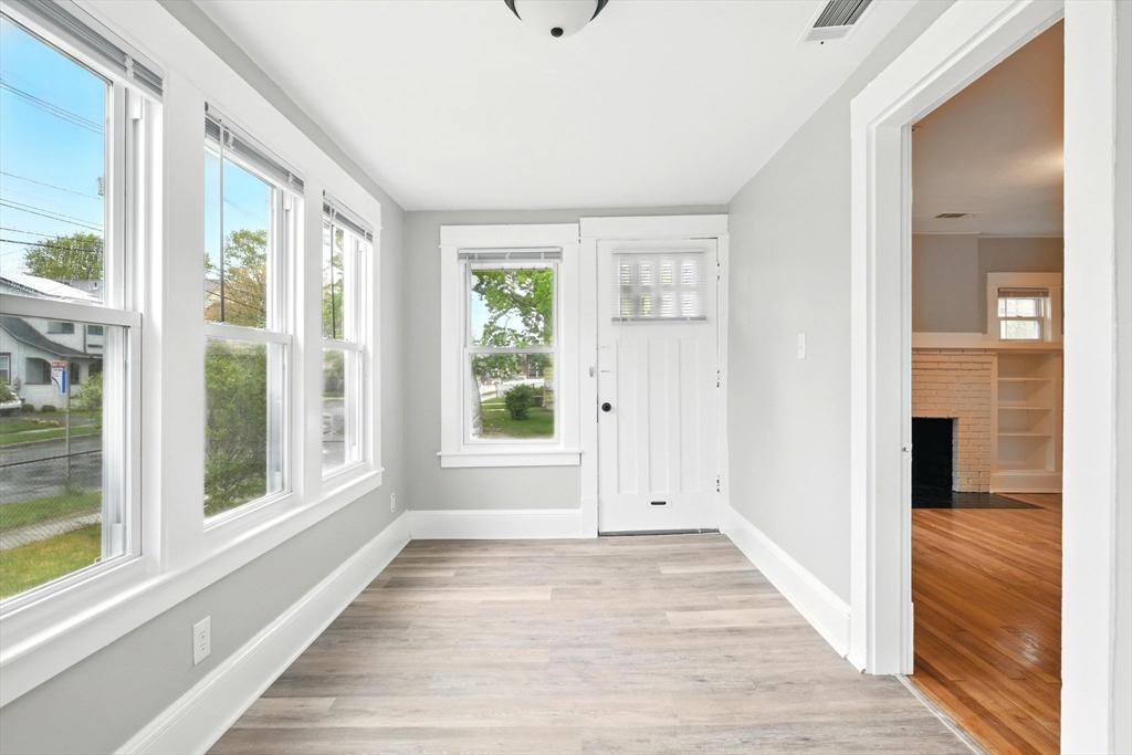 26 Dwight Road, Springfield, MA 01108 — photo 3