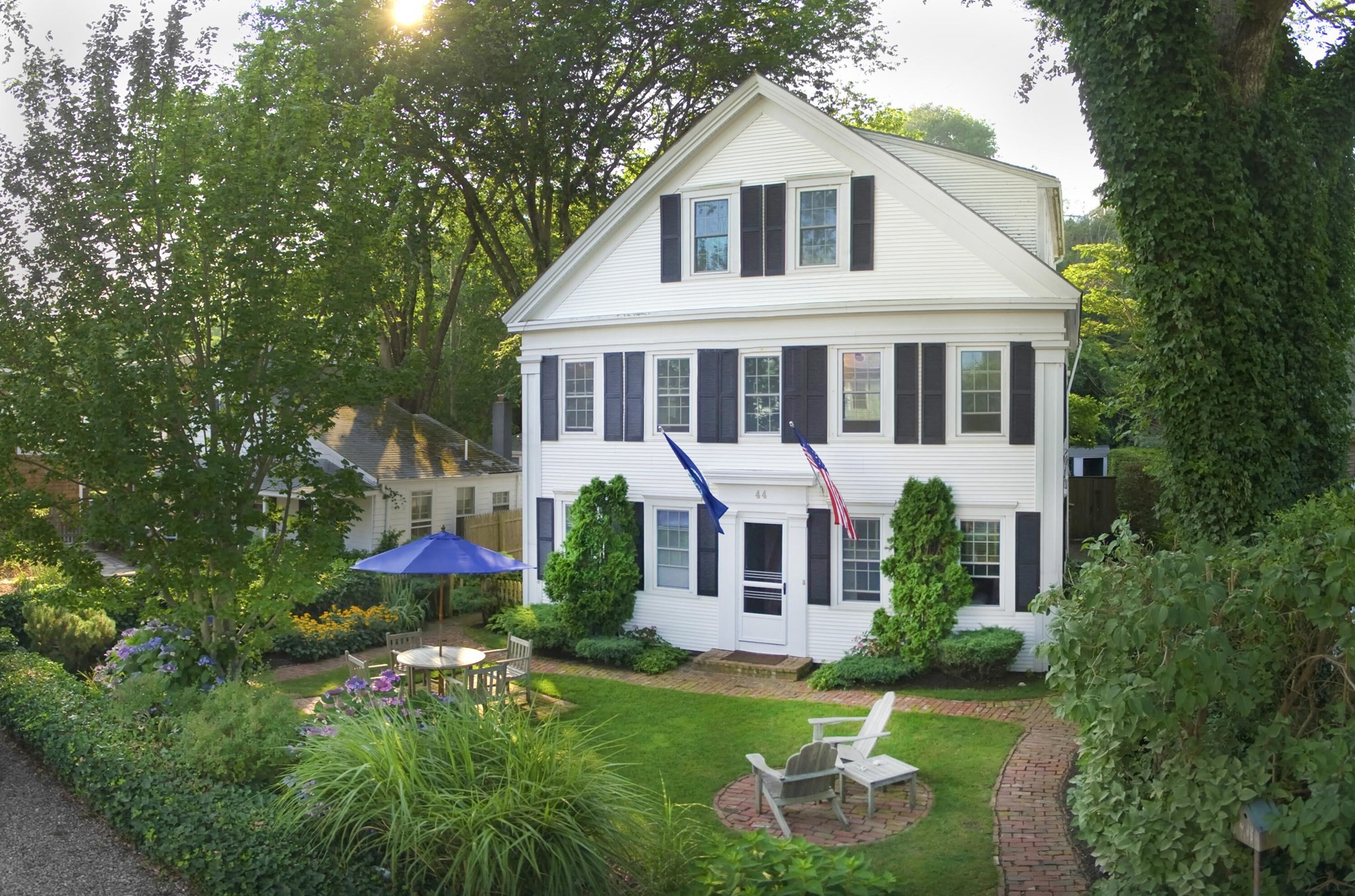 44 Commercial Street — photo