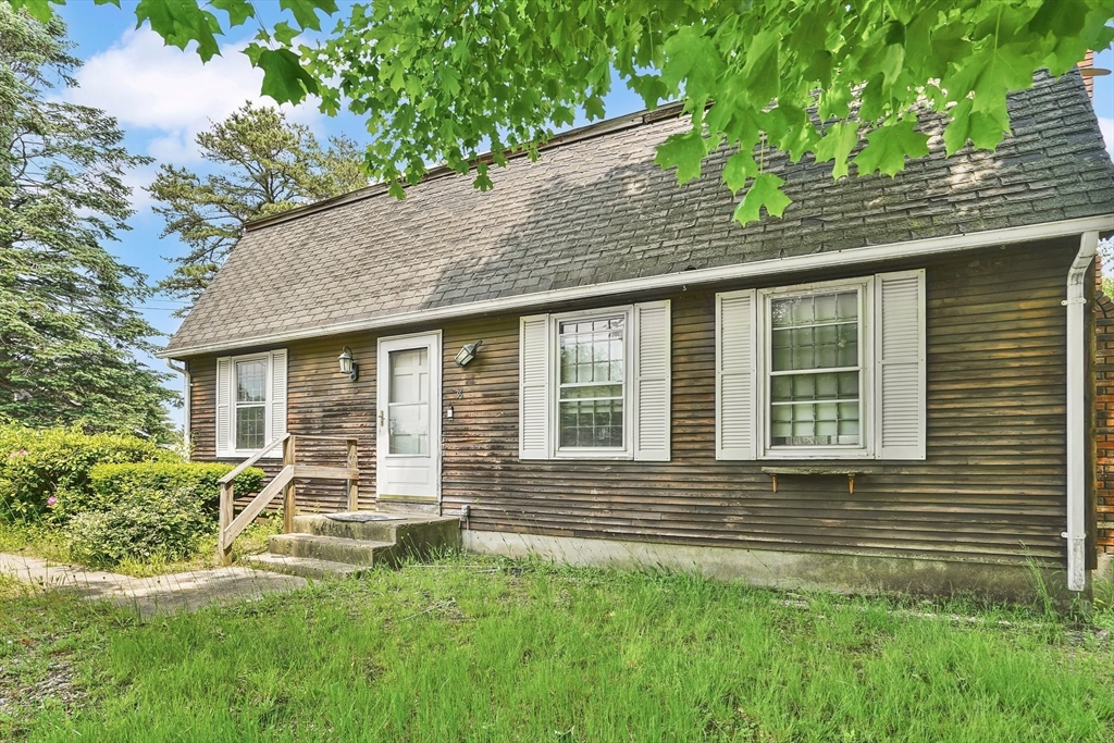 36 County Road, Holyoke, MA 01040 — photo 2