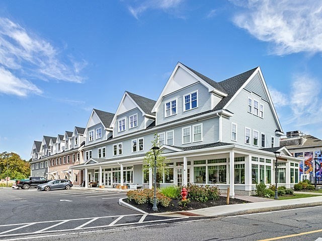 1 Pleasant St #3 Fl 1,2,3 — photo
