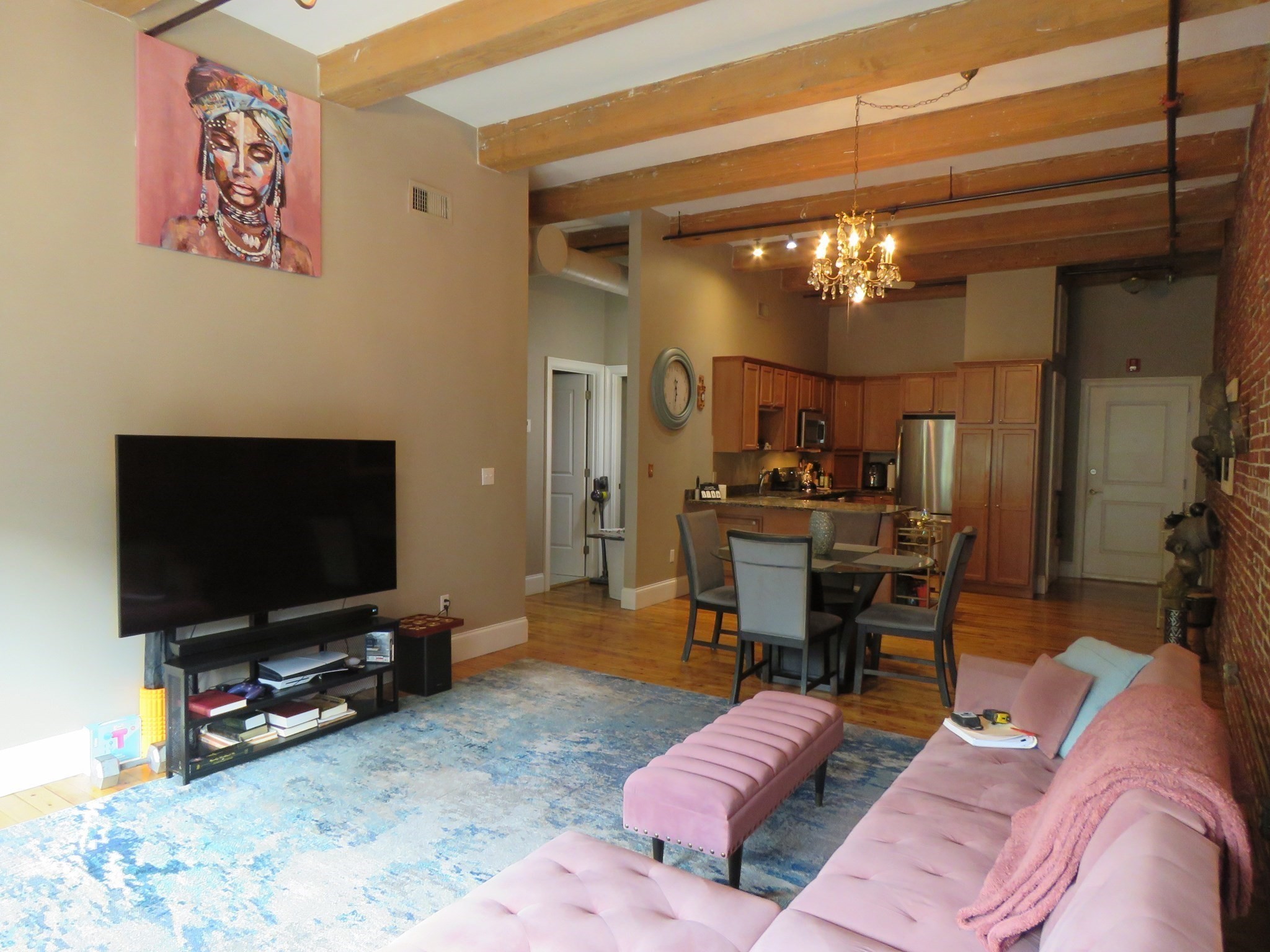 61 Market St #2B — photo