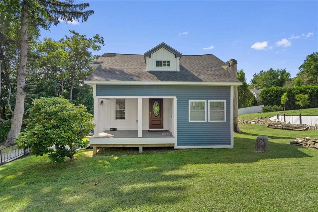 9 Newburn Road, Worcester, MA 01602