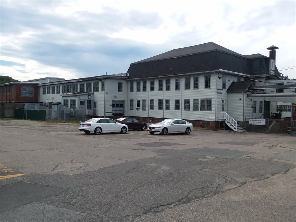 28 Draper Lane # 25L — photo