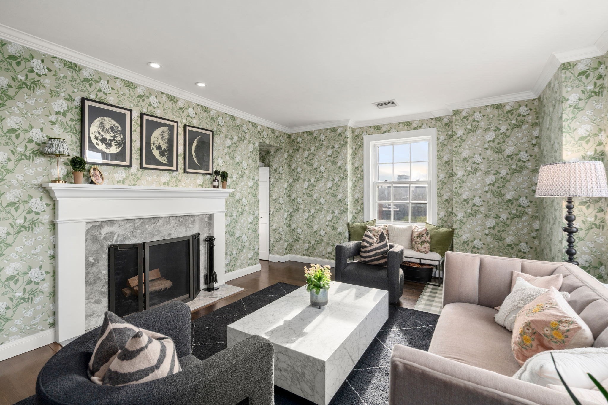 65 Commonwealth Ave #8B — photo