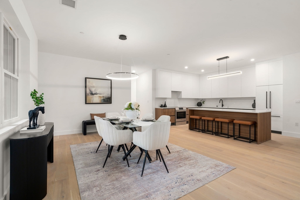 16 Stearns Road #101, Wellesley, MA 02482 — photo 3