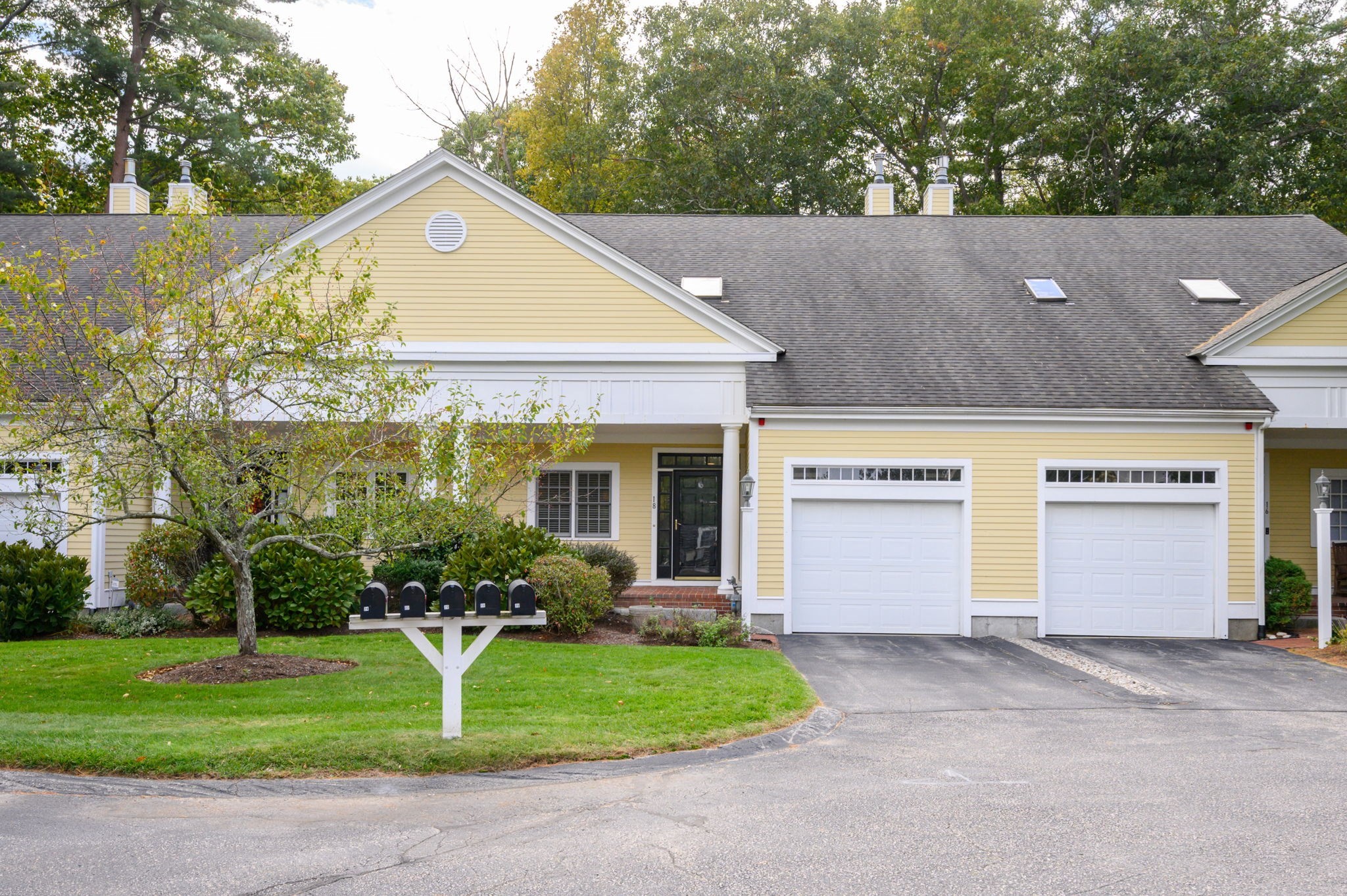 18 Whiting Lane #18 — photo