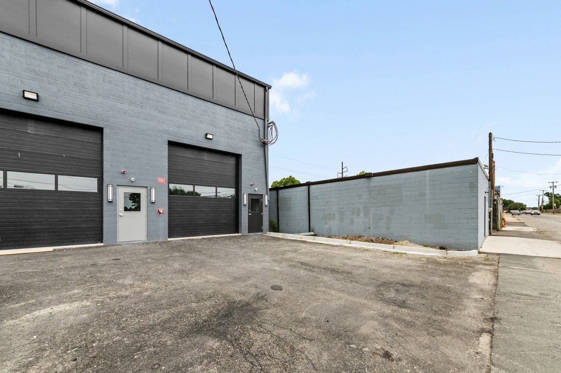 1130 Eastern Ave — photo