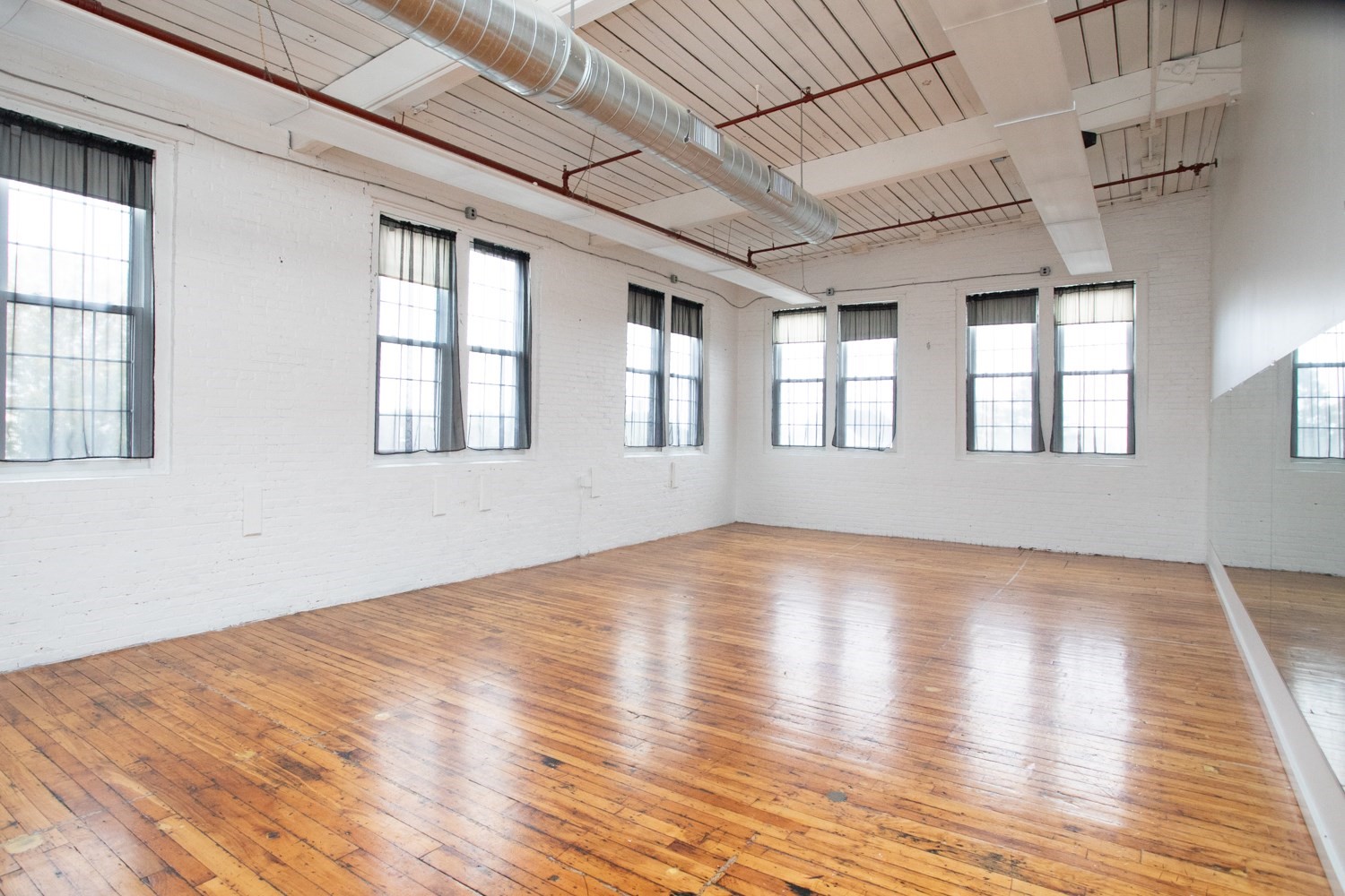 145 Globe St #2D — photo
