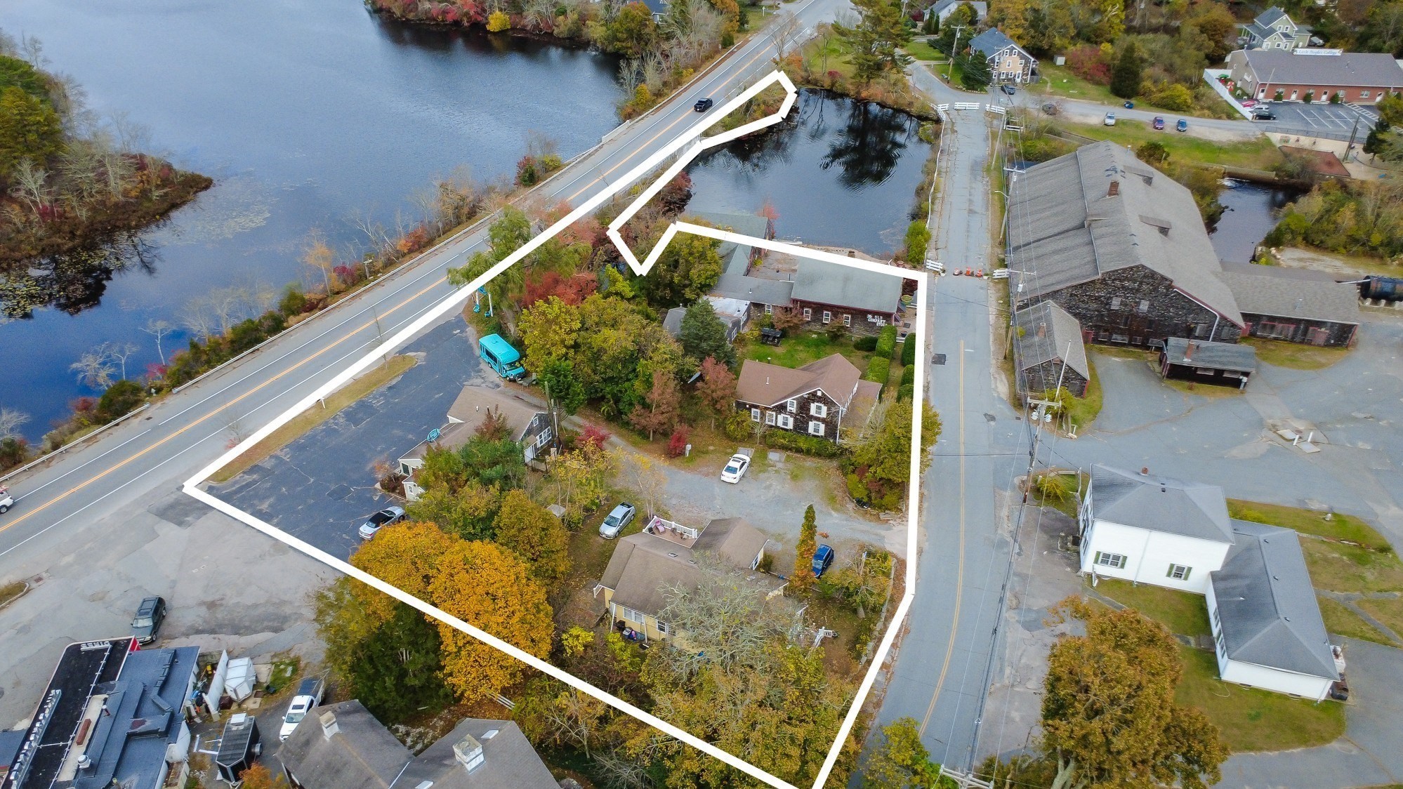 2573 Cranberry Hwy — photo