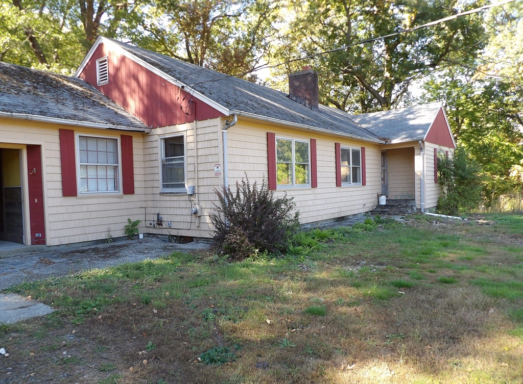 124 Worcester Providence Tpke — photo