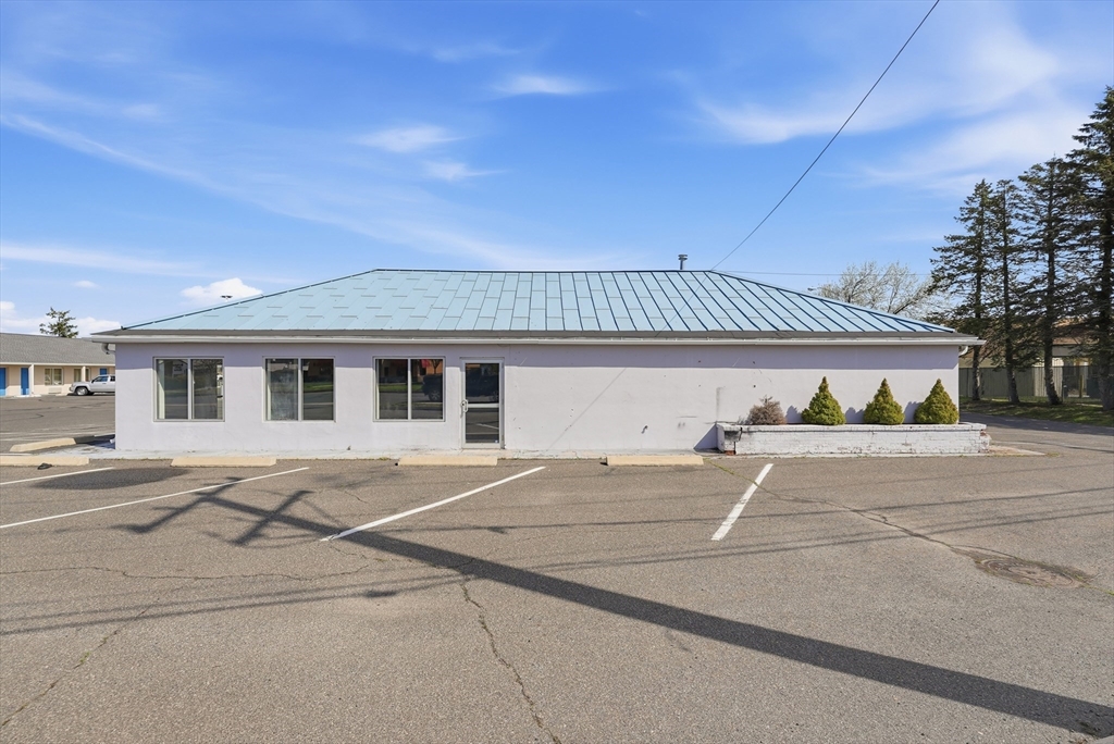 1356 Boston Road, Springfield, MA 01119