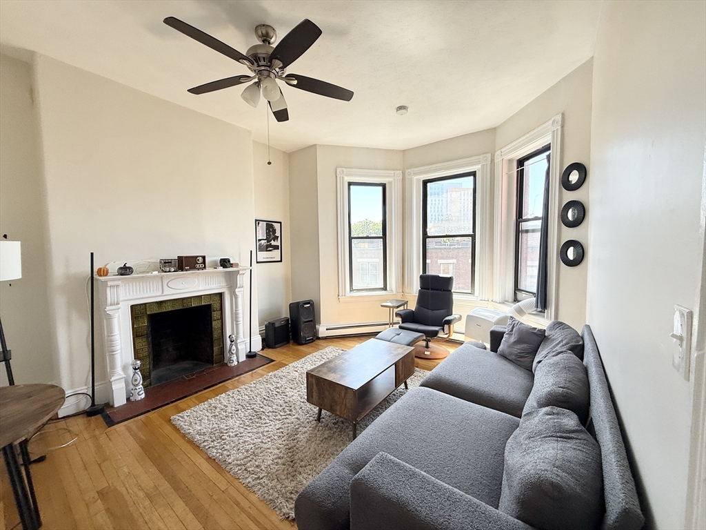 17 Symphony Road #8, Boston, MA 02115