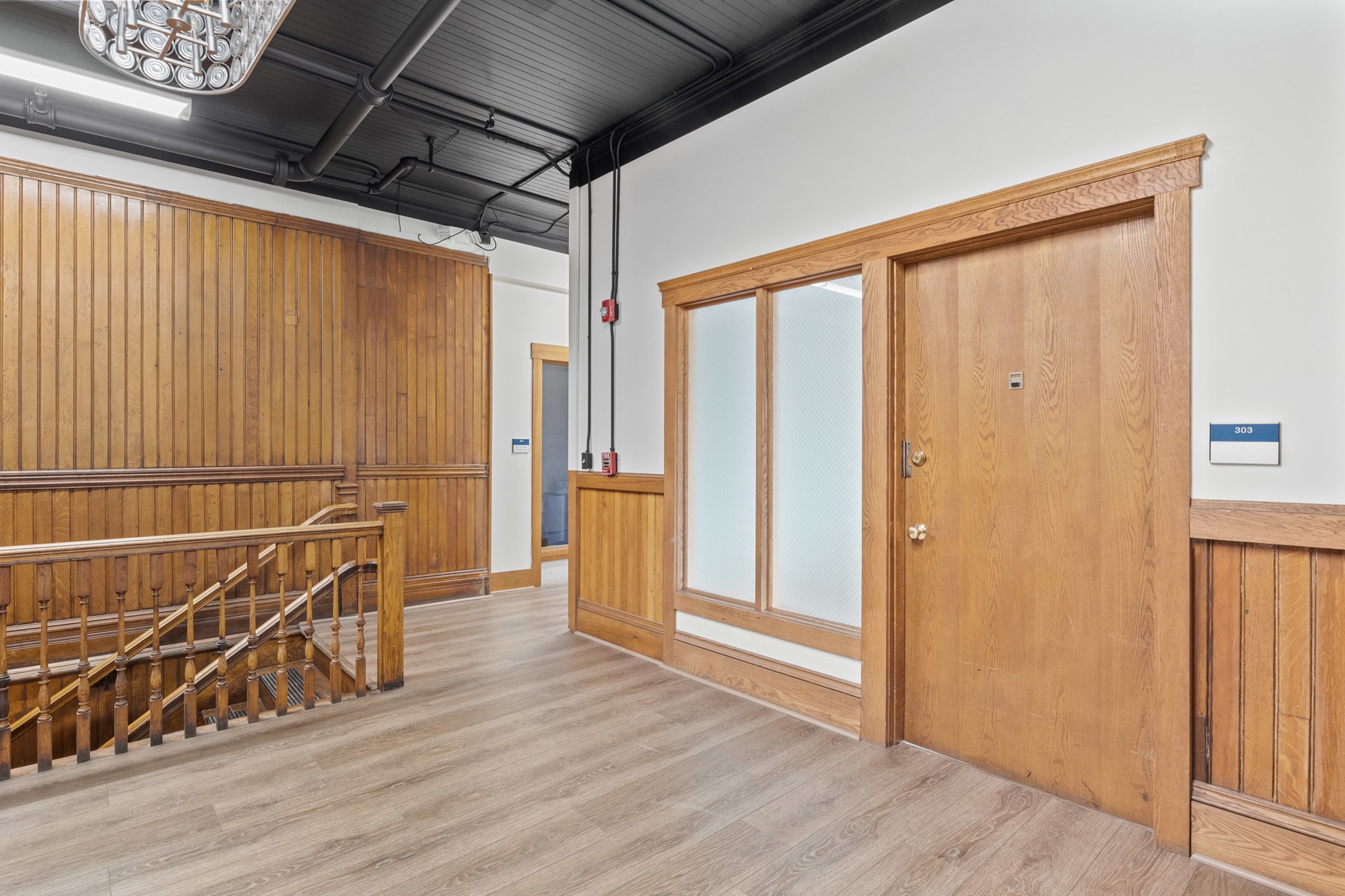100 Grove St #407 — photo