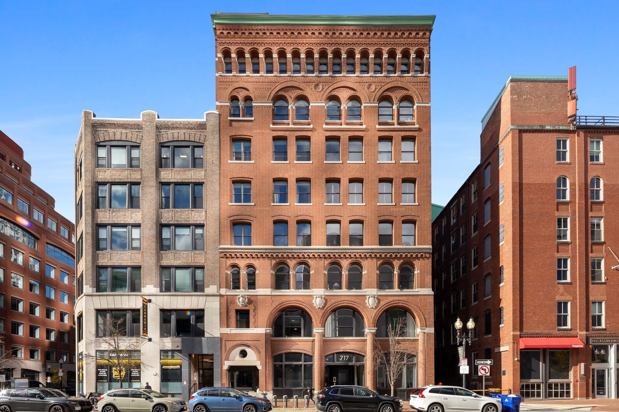 717 Atlantic Ave. # B — photo