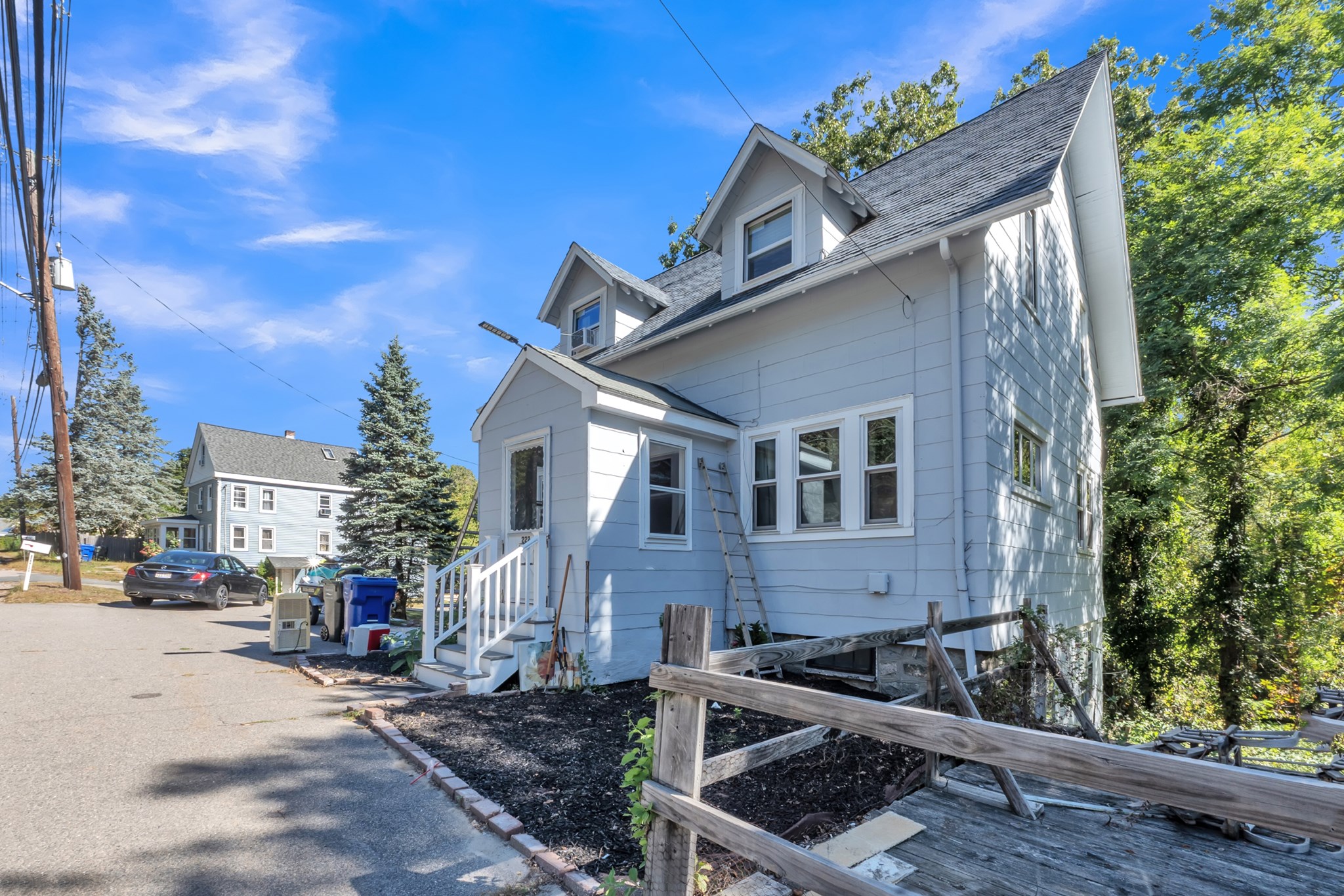 222 S Main Street — photo