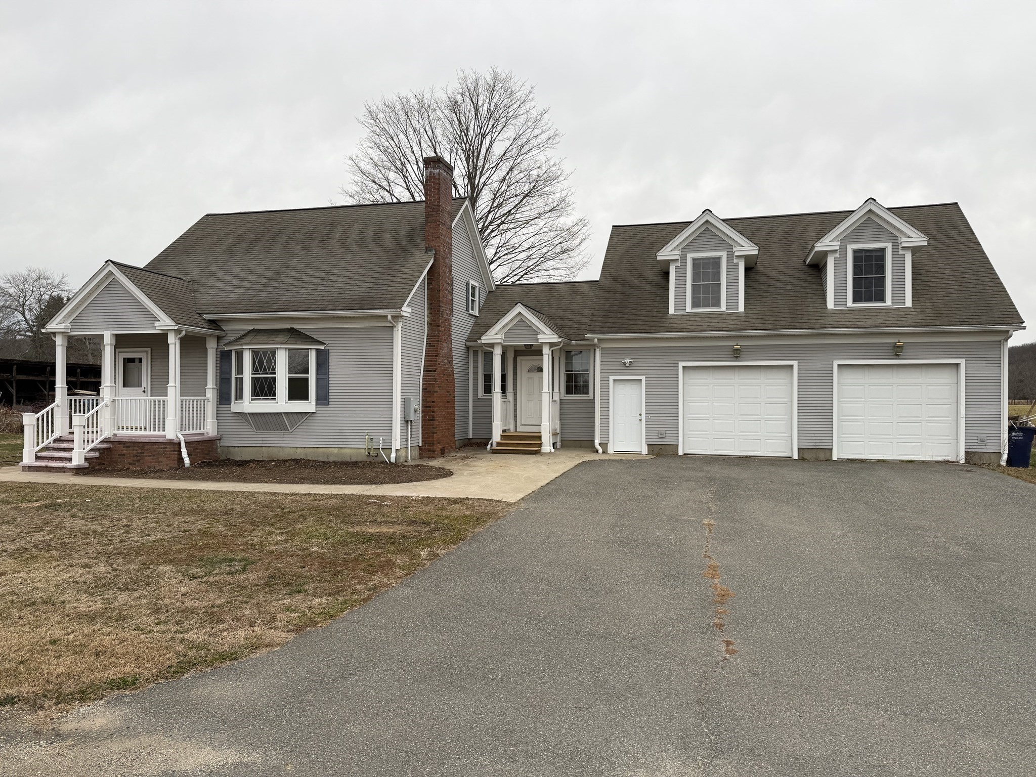 10 Depot Rd — photo