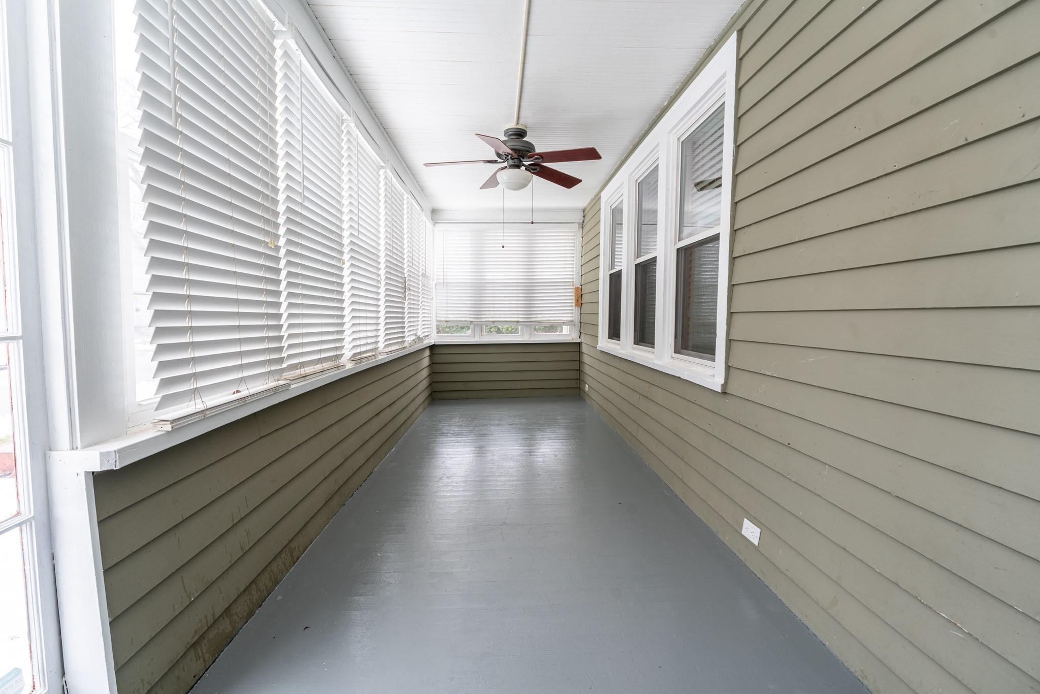 58 Appleton Street, Springfield, MA 01108 — photo 2