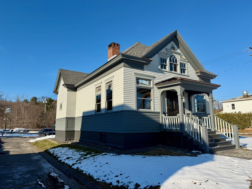475 College Hwy — photo