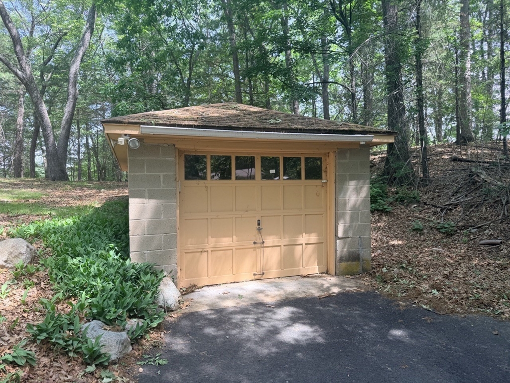 8 Molloy Road, Georgetown, MA 01833 — photo 3