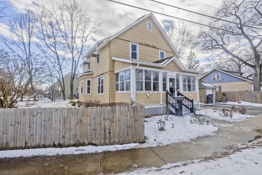 41 Embury Street, Springfield, MA 01109