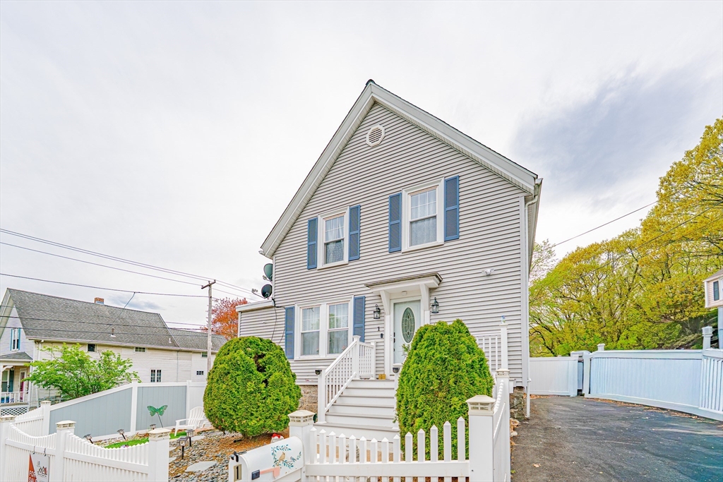1 Rhodes, Saugus, MA 01906