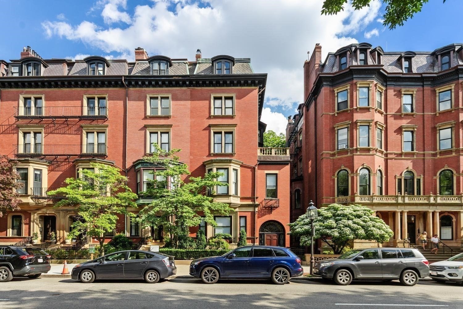 36 Commonwealth Avenue Ph — photo