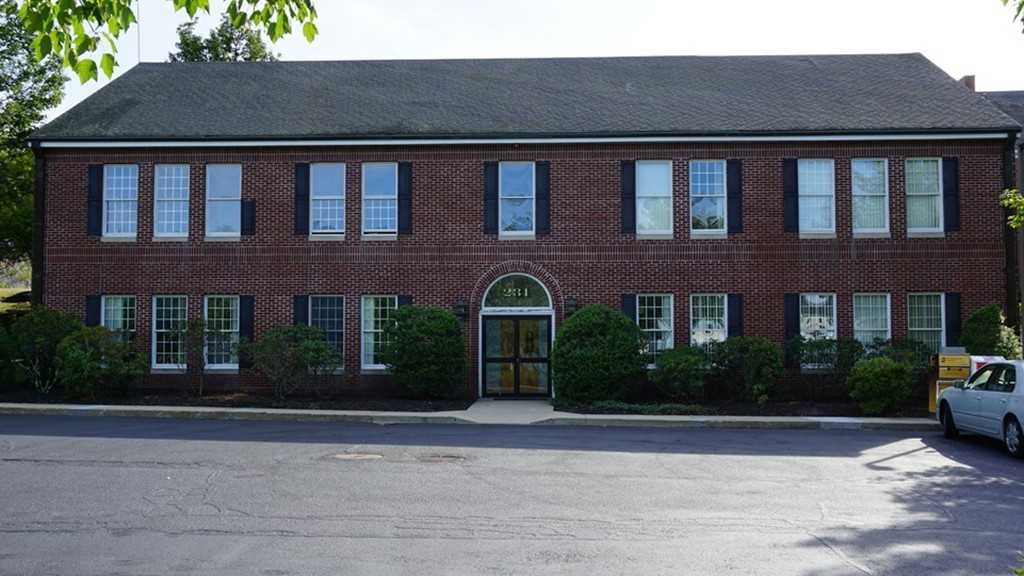 231 Chief Justice Cushing Hwy — photo