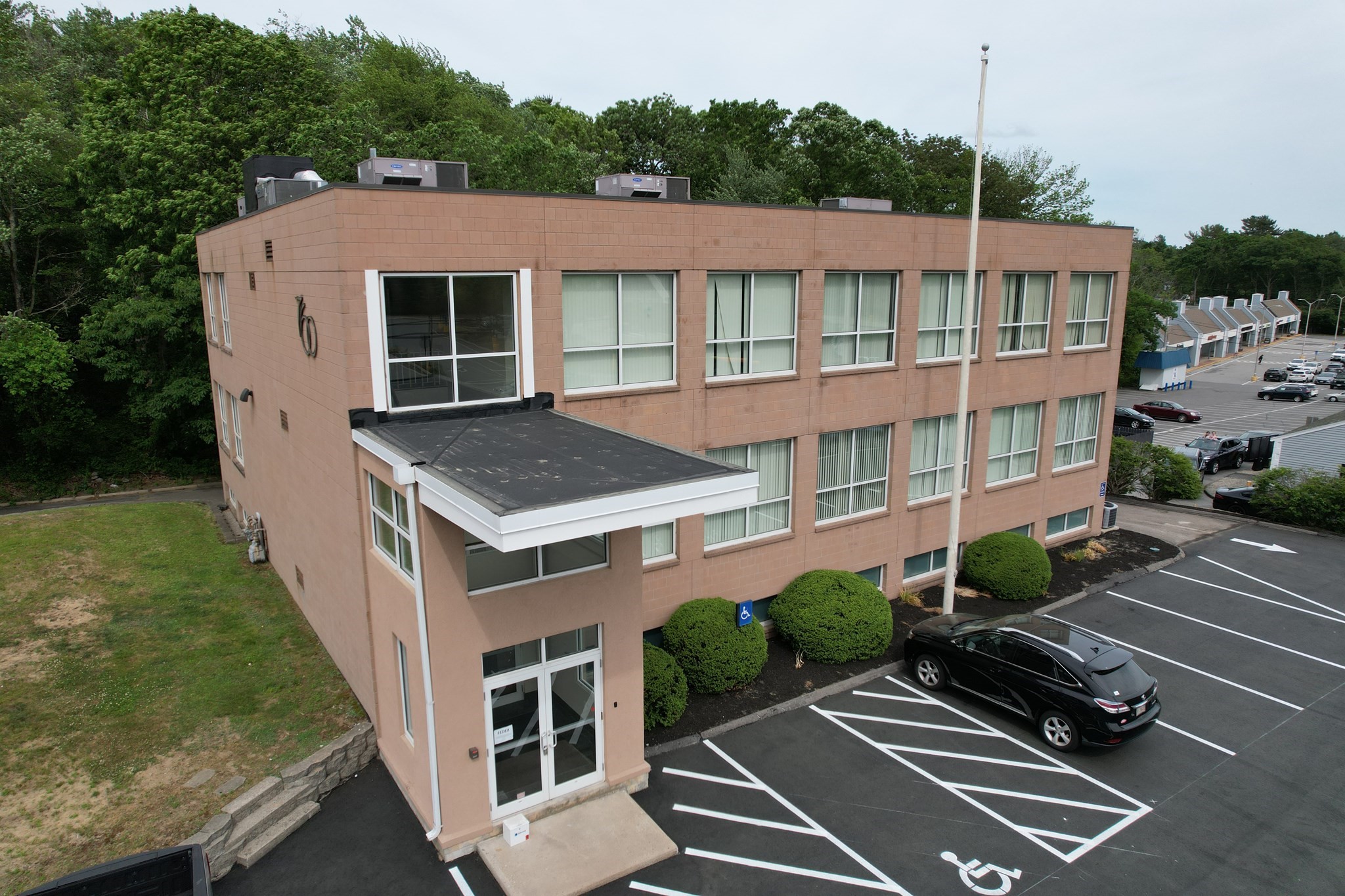 760 Chief Justice Cushing Hwy — photo