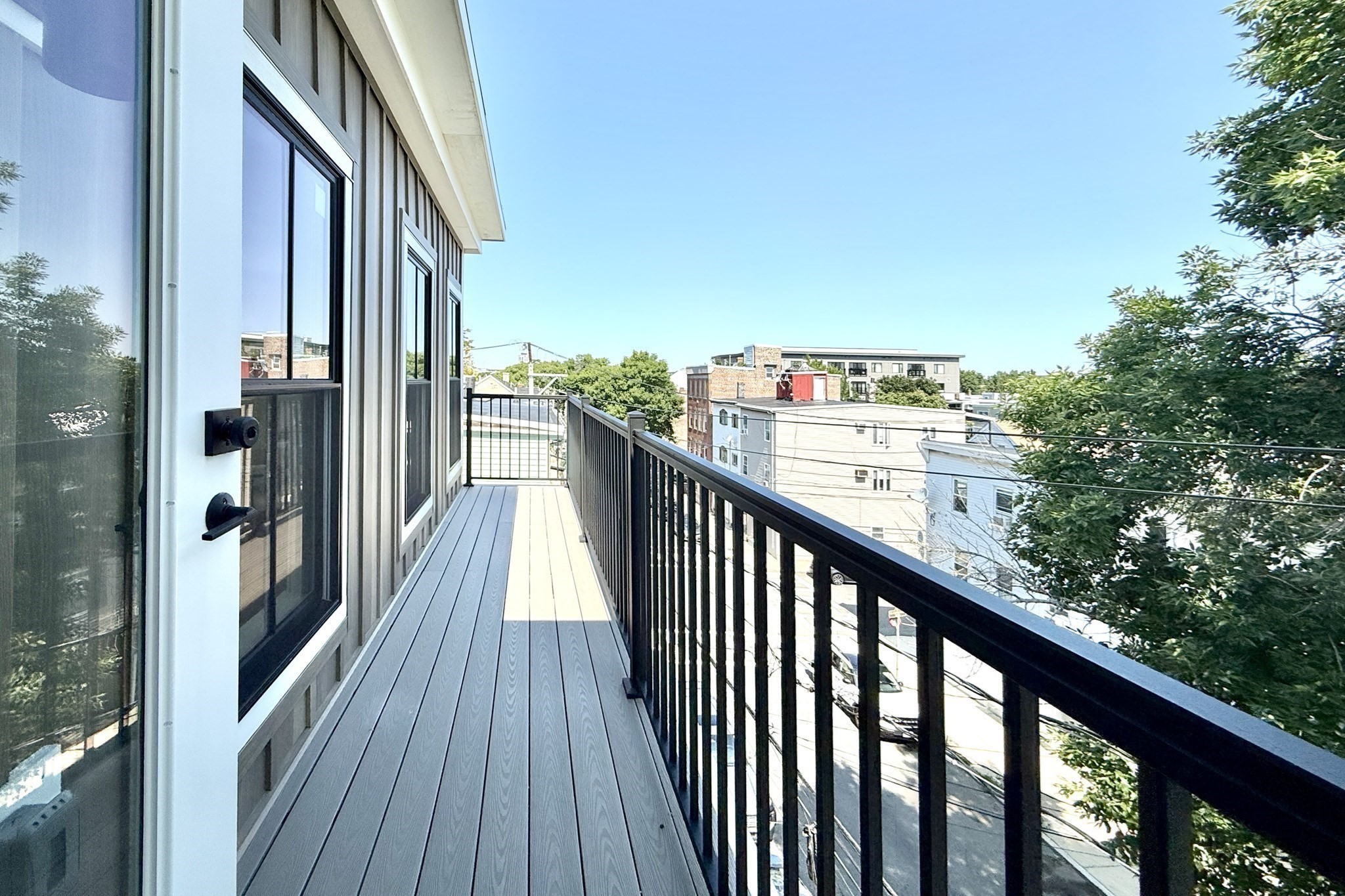 165 Everett St #7 — photo