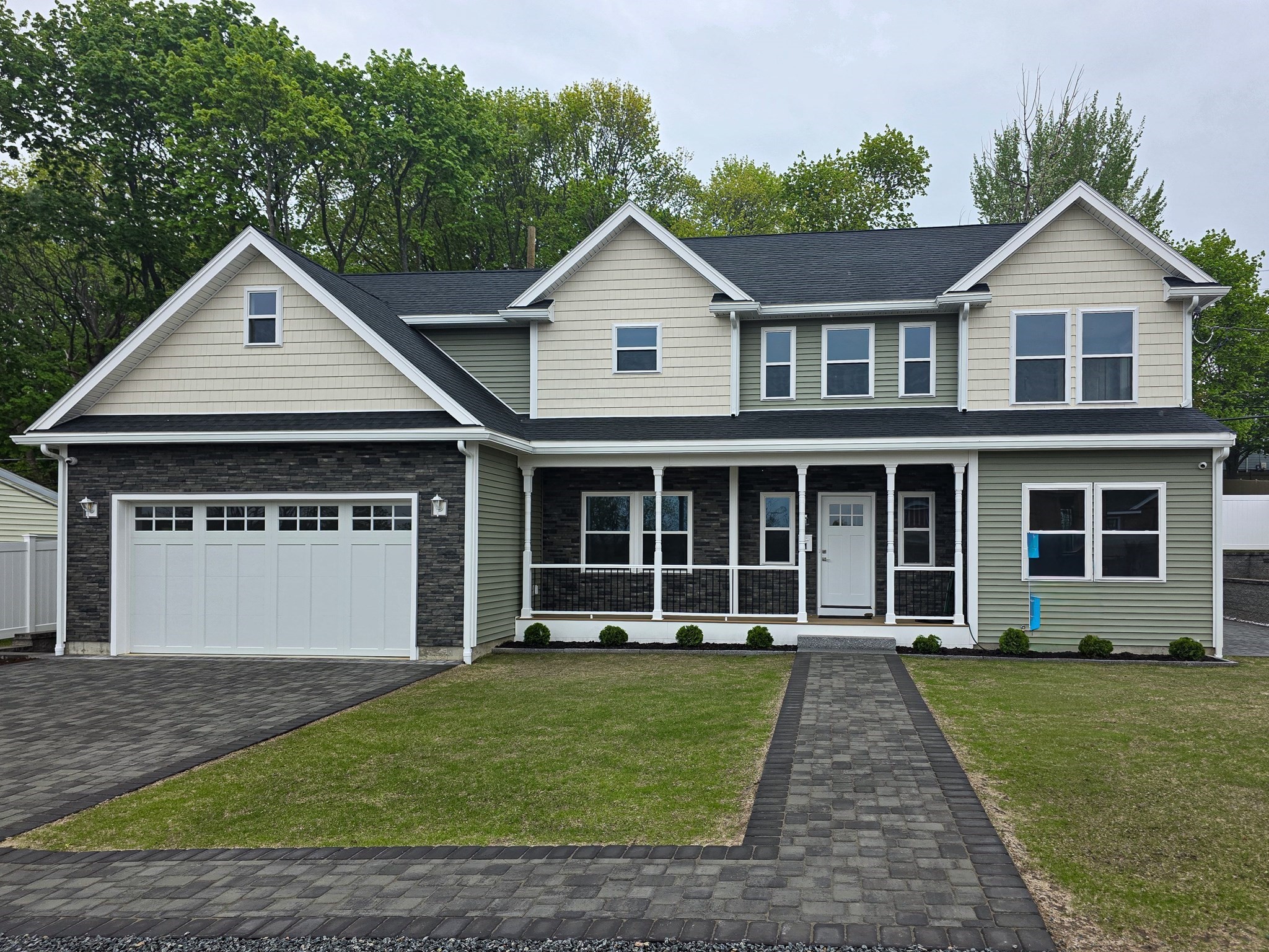 1 Goddard Dr — photo