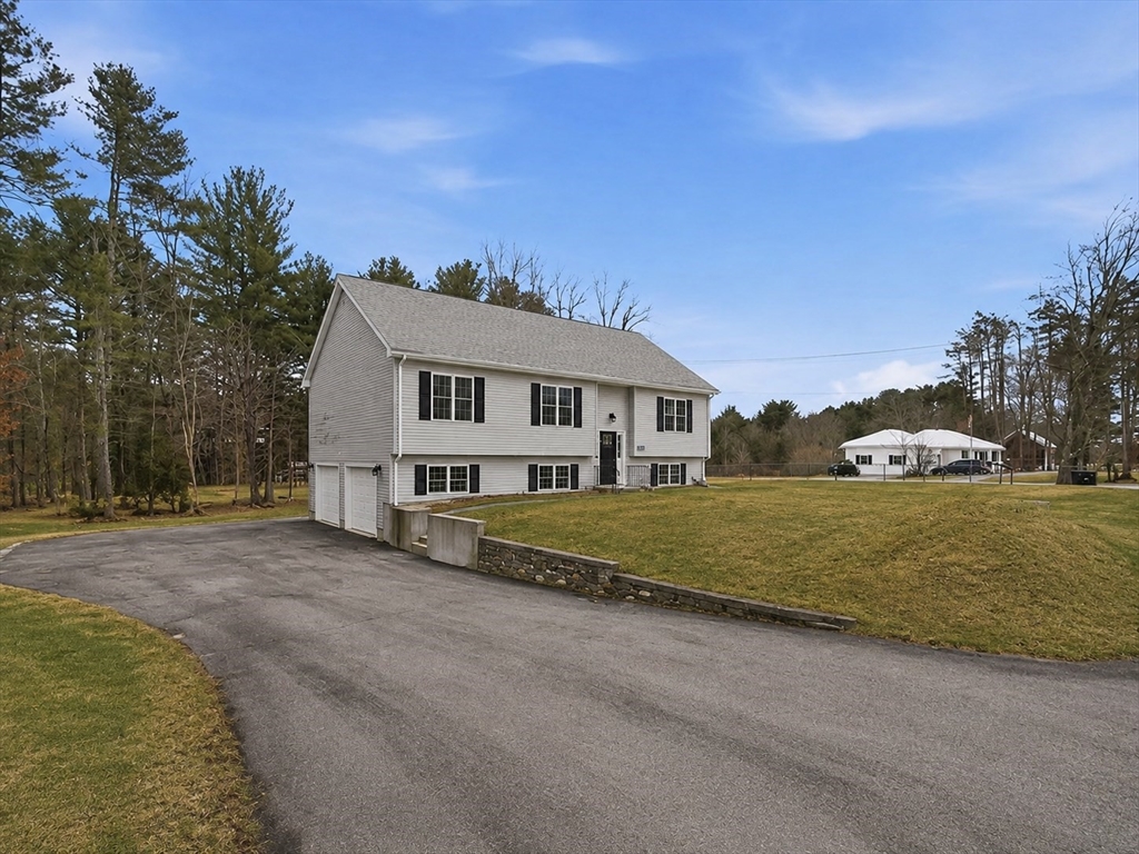 661 Wheelwright Road, Barre, MA 01005