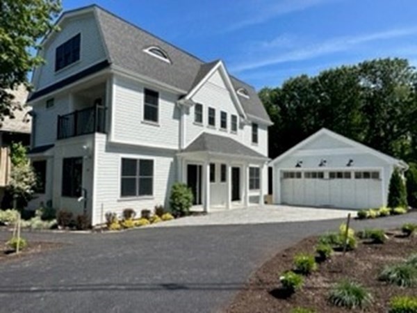 101 Sumner Road #2, Brookline, MA 02445