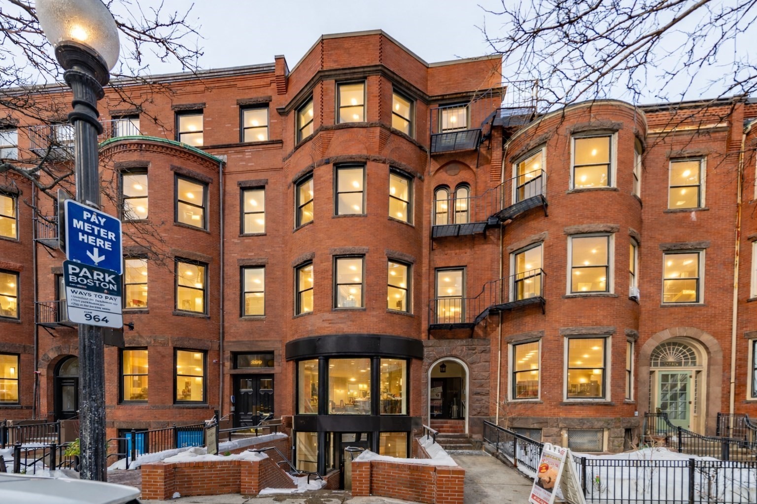 297 Newbury Street — photo