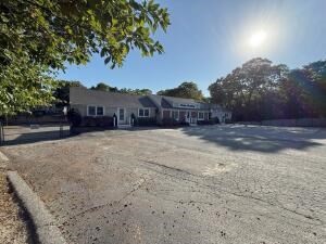 1047 Falmouth Rd Unit 6 — photo