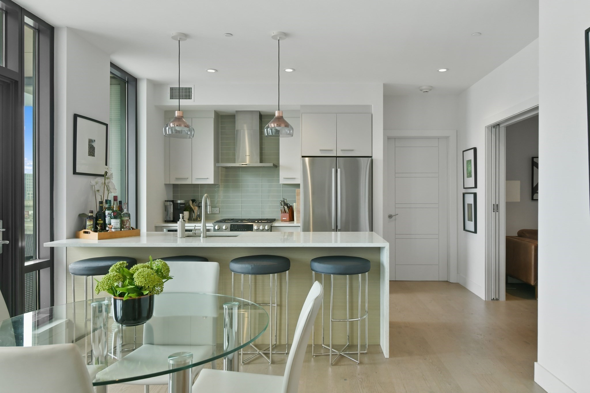 40 Traveler St #710 — photo