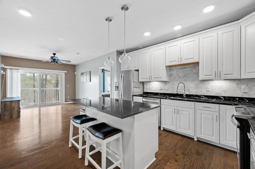 220 Martins Landing #411 — photo