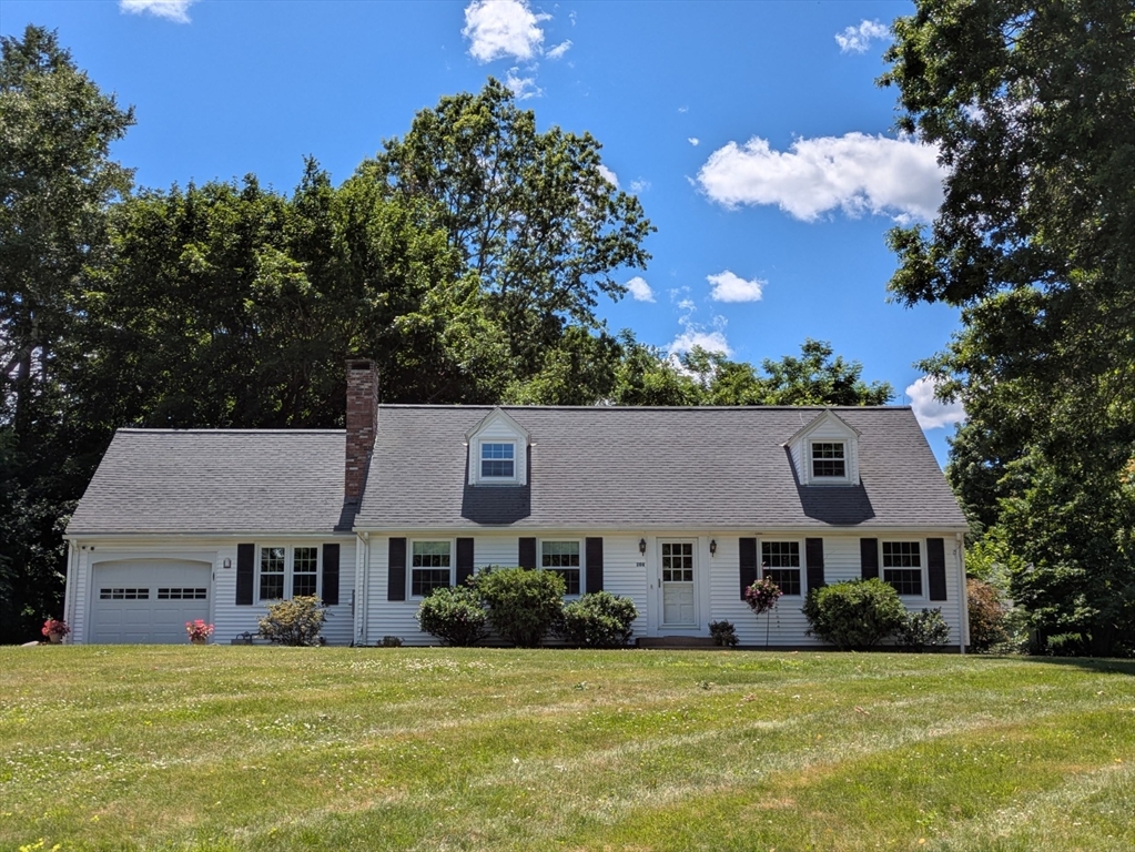 208 Rolling Ridge Road, Amherst, MA 01002