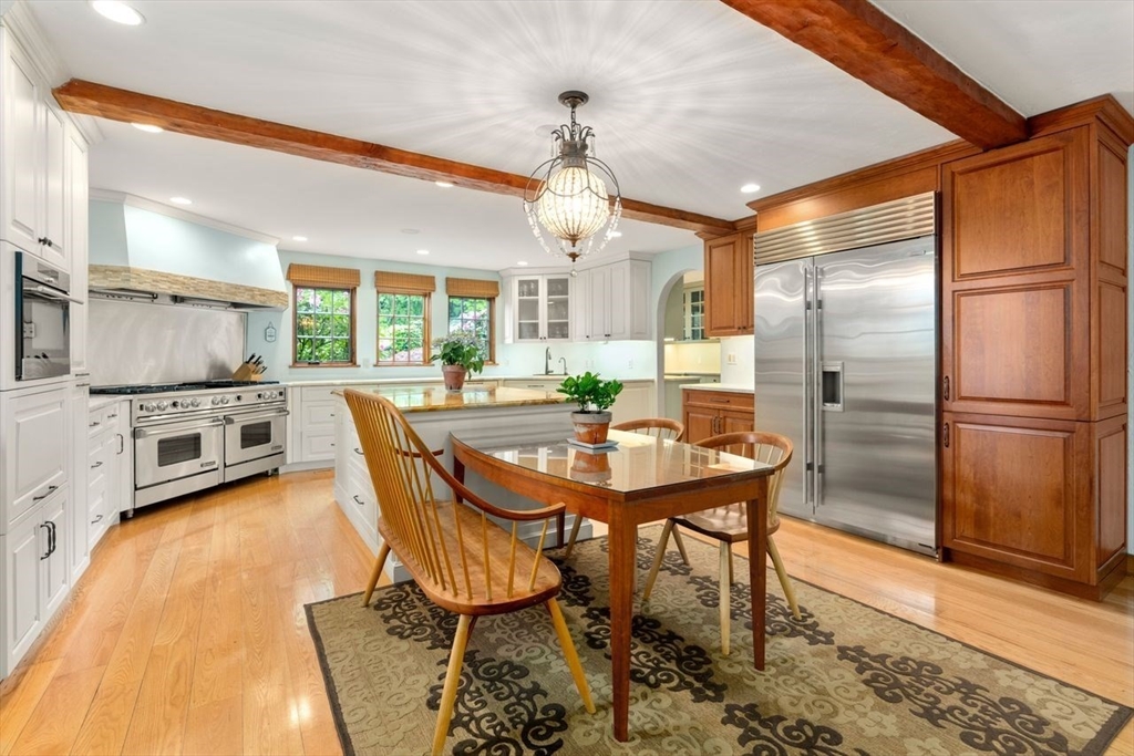 85 Gate House Road, Newton, MA 02467 — photo 2