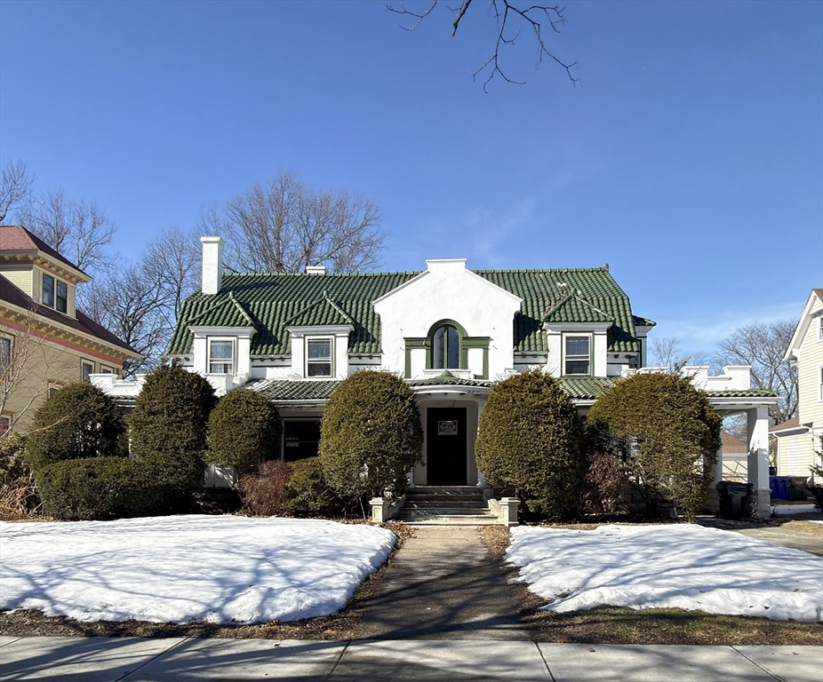 194 Sumner Ave — photo