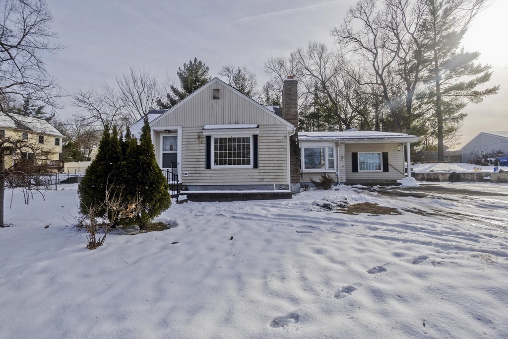 647 Plumtree Road, Springfield, MA 01118 — photo 3