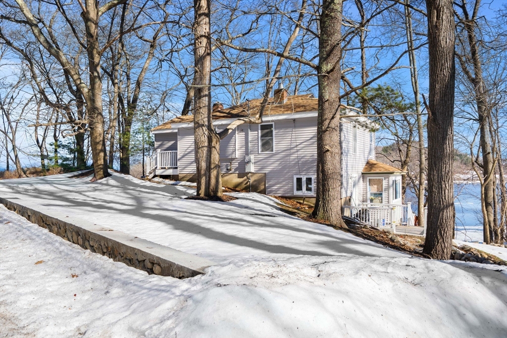 25 River Road, Merrimac, MA 01860 — photo 2