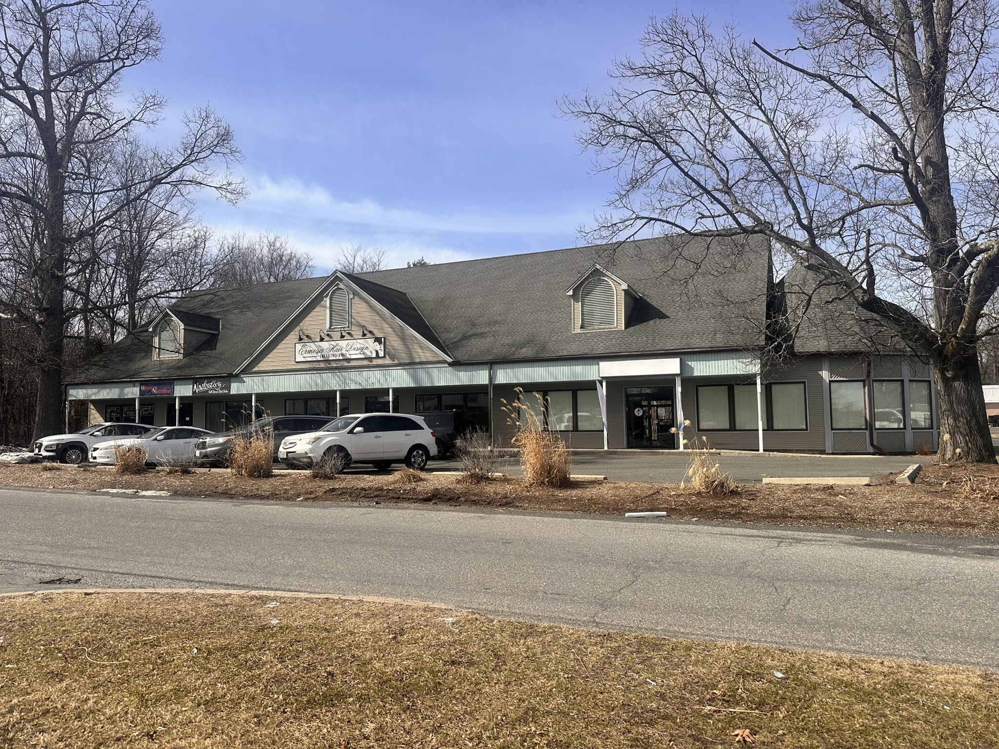 16-24 Arnold Ave — photo