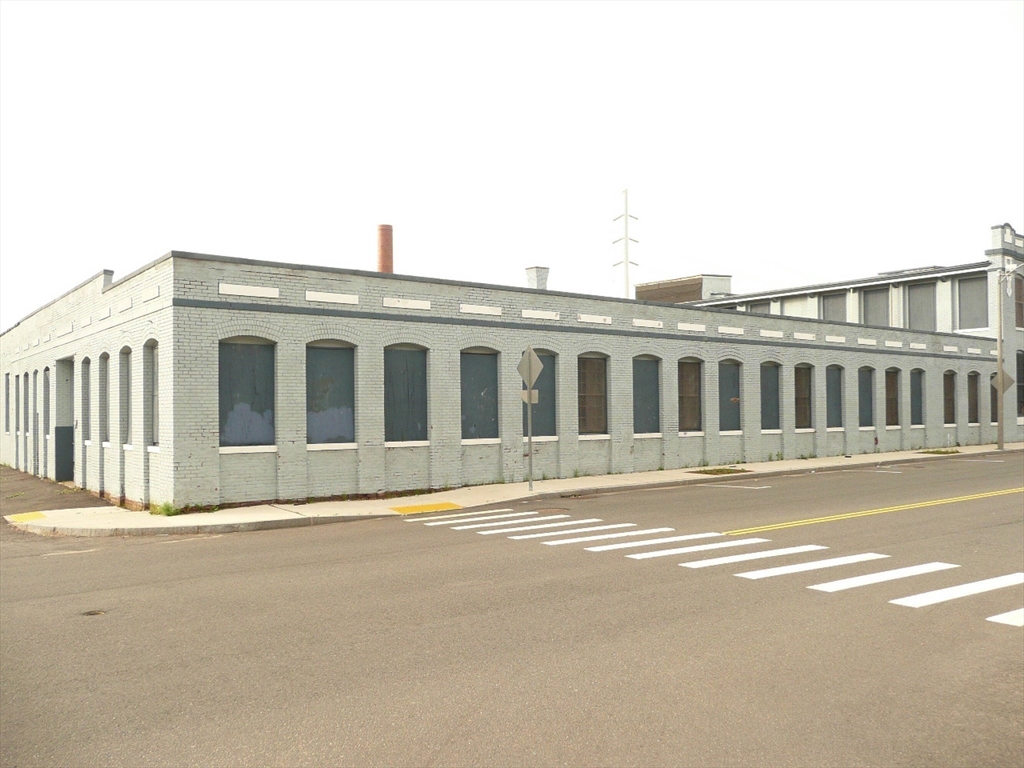 16 Commercial St — photo