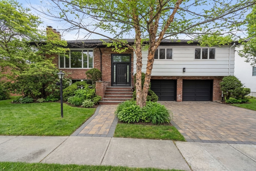 520 Clinton Road, Brookline, MA 02467