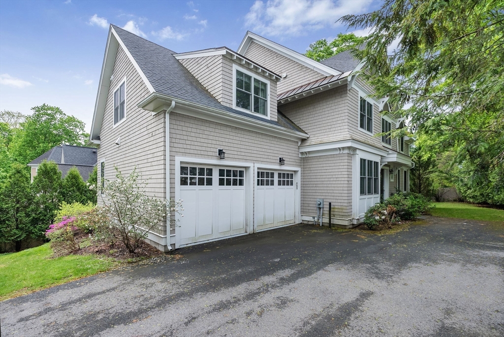 7 Bemis Road, Wellesley, MA 02481
