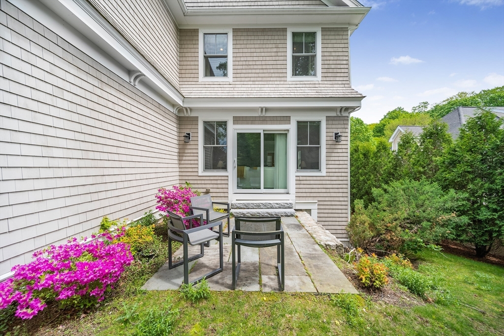 7 Bemis Road, Wellesley, MA 02481 — photo 3